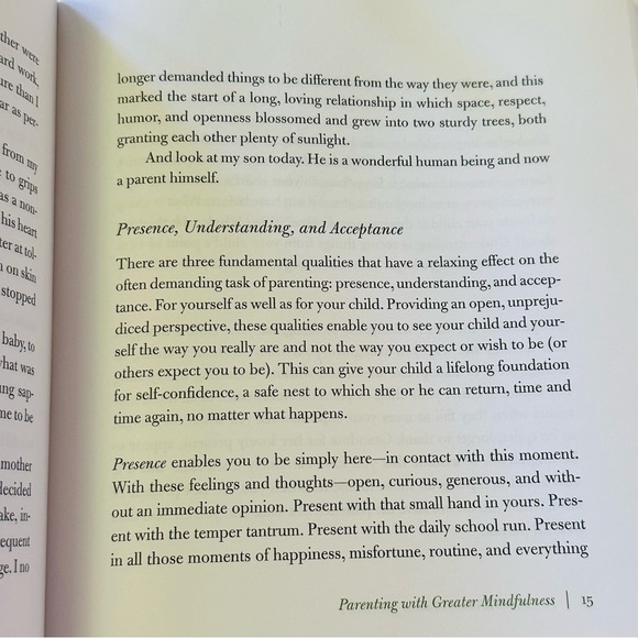 NEW Sitting Still Like A Frog 🐸 Mindfulness For Kids Paperback Parenting Book - Picture 4 of 6